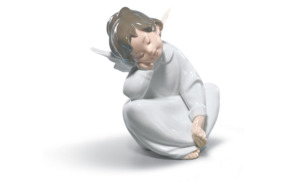 Фигурка Lladro Спящий ангел 12x15 см, фарфор