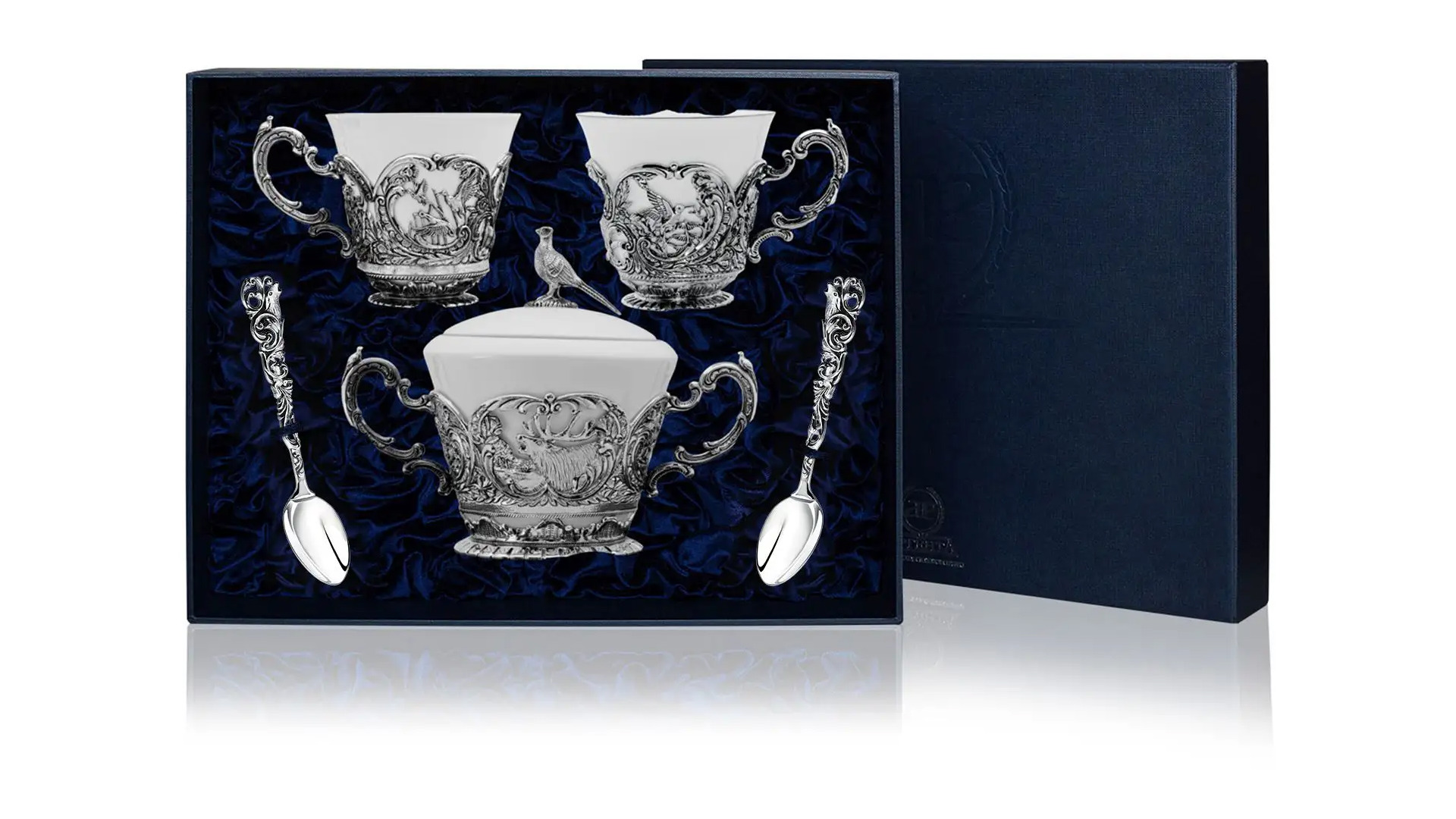 Набор чайный в футляре АргентА Королевская охота 645,92 г, 5 предметов, серебро 925