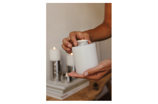 Подставка для чайной свечи Edzard Корнелиус Н12хД8 см, жаростойкий пластик, белая